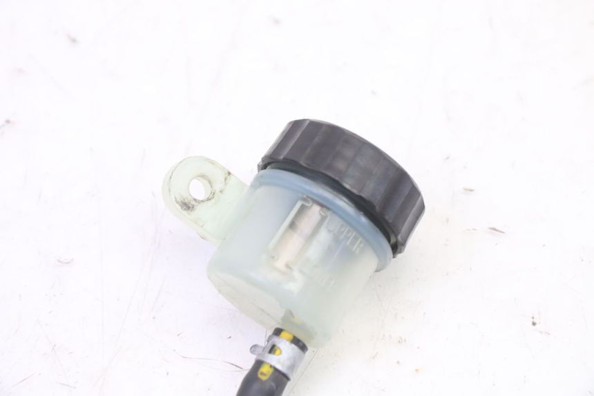photo de CILINDRO PRINCIPALE FRENO POSTERIORE YAMAHA TDM ABS 900 (2002 - 2014)