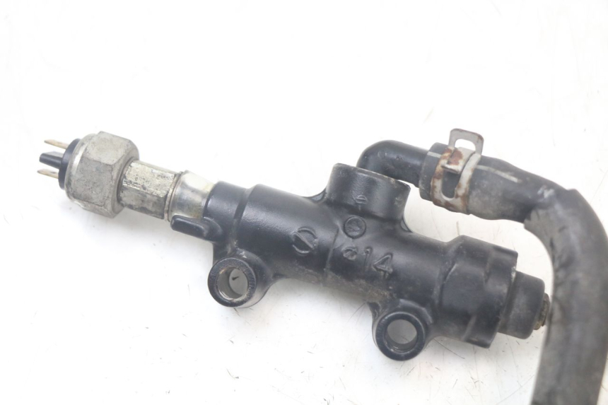 photo de MASTERCYLINDER FRENO POSTERIORE TRIUMPH SPEED TRIPLE T301 900 (1994 - 1996)