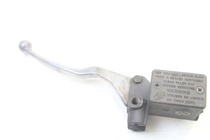 photo de POMPA FRENO POSTERIORE SUZUKI UH BURGMAN 125 (2002 - 2006)