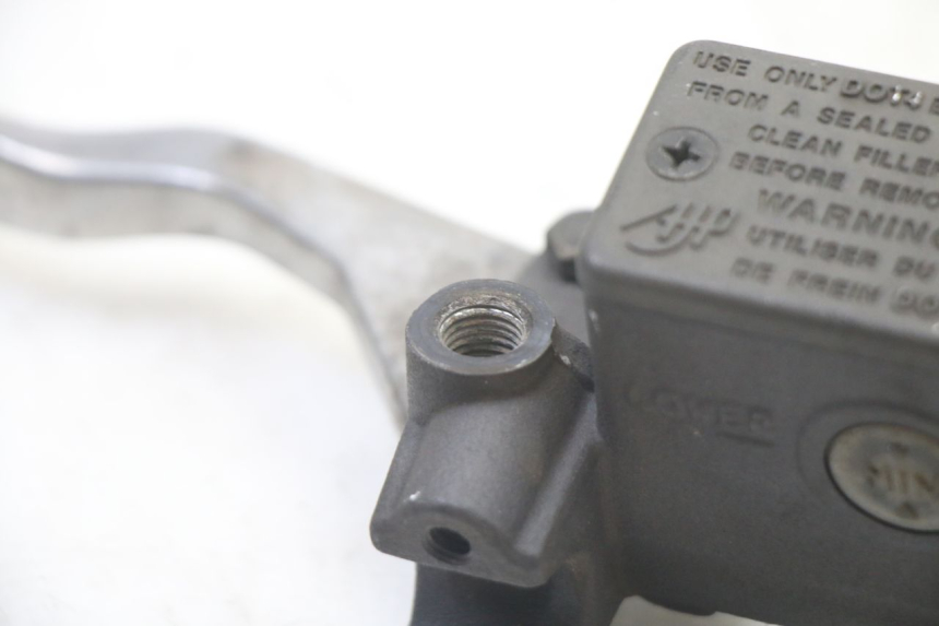 photo de POMPA FRENO POSTERIORE SUZUKI UH BURGMAN 125 (2002 - 2006)