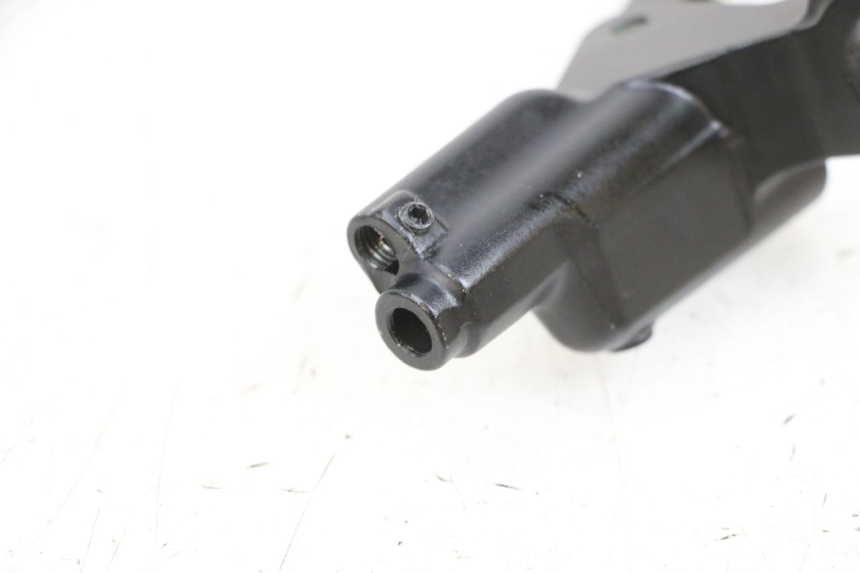 photo de MASTRO CILINDRO FRENO POSTERIORE DUALTRON VICTOR LIMITED 1