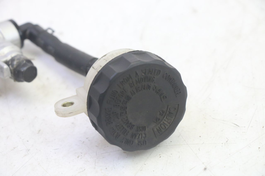 photo de MASTERCYLINDER FRENO POSTERIORE DAELIM VJ ROADWIN FI 125 (2008 - 2017) - Vista d'insieme del prodotto