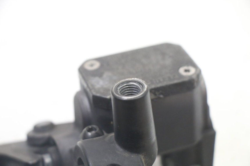 photo de MASTERCYLINDER FRENO POSTERIORE YAMAHA X-MAX XMAX 125 (2010 - 2014)