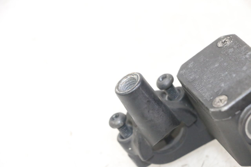 photo de MASTERCYLINDER FRENO POSTERIORE YAMAHA X-MAX XMAX 125 (2010 - 2014)