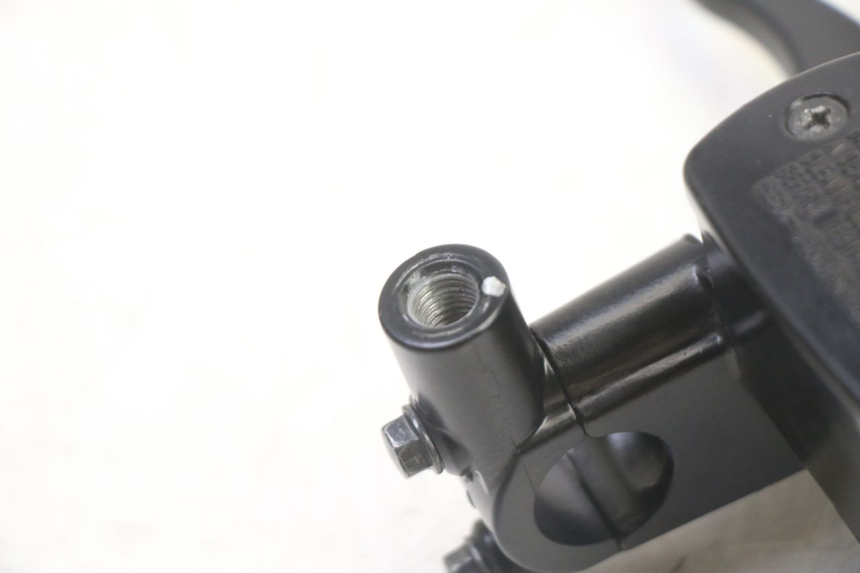 photo de POMPA FRENO POSTERIORE YAMAHA XMAX X-MAX 125 (2021 - 2025)