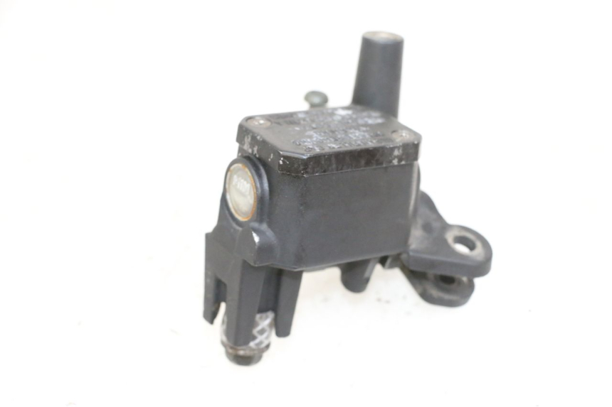 photo de MASTERCYLINDER FRENO POSTERIORE YAMAHA XMAX X-MAX 125 (2006 - 2009) - Vista principale