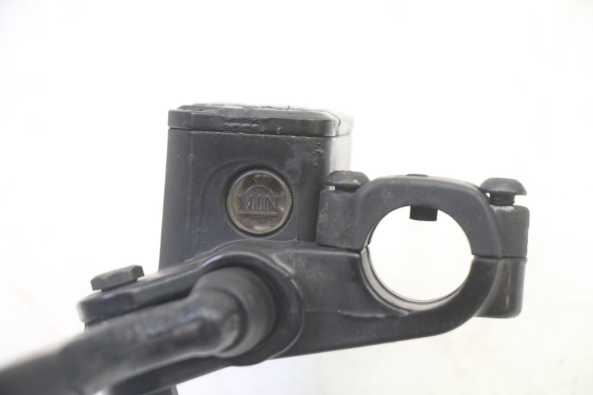 photo de MASTERCYLINDER FRENO POSTERIORE PIAGGIO X9 EVOLUTION 125 (2003 - 2007)