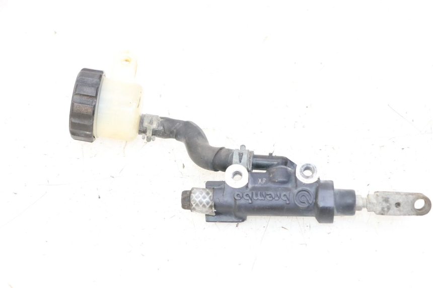 photo de POMPA FRENO POSTERIORE YAMAHA XJN DIVERSION 600 (2000 - 2003)