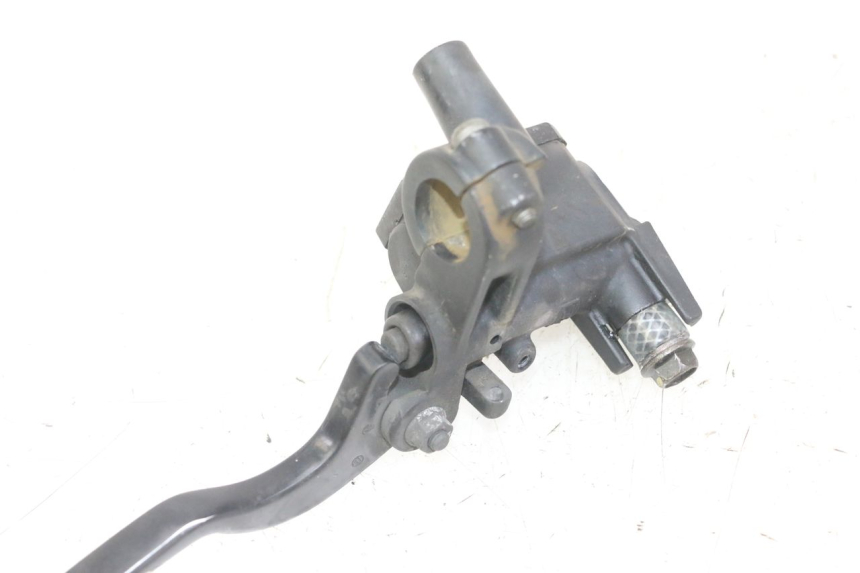 photo de MASTERCYLINDER FRENO POSTERIORE YAMAHA XMAX X-MAX 125 (2006 - 2009)
