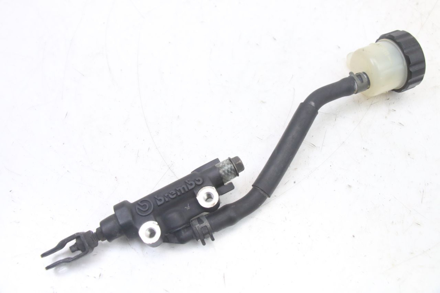 photo de MASTERCYLINDER FRENO POSTERIORE YAMAHA FZS FAZER 600 (2001 - 2003)