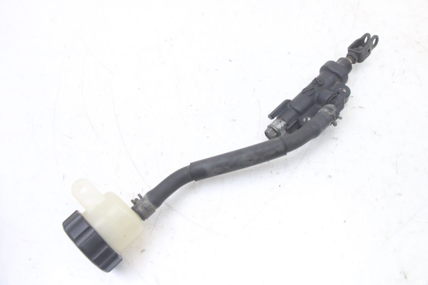 photo de MASTERCYLINDER FRENO POSTERIORE YAMAHA FZS FAZER 600 (2001 - 2003)