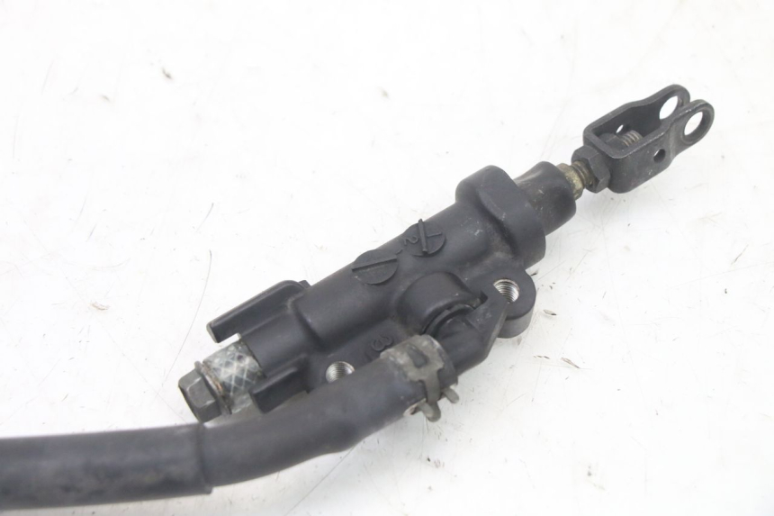 photo de MASTERCYLINDER FRENO POSTERIORE YAMAHA FZS FAZER 600 (2001 - 2003)