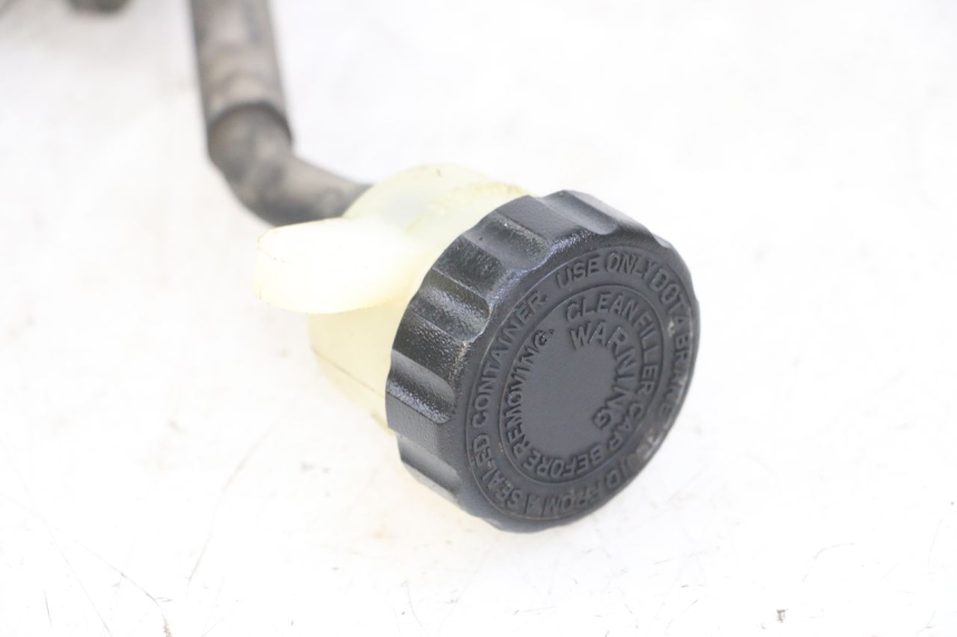 photo de MASTERCYLINDER FRENO POSTERIORE YAMAHA FZS FAZER 600 (2001 - 2003)