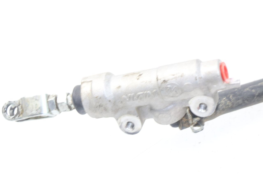 photo de CILINDRO PRINCIPALE FRENO POSTERIORE YAMAHA WR R 125 (2009 - 2017)