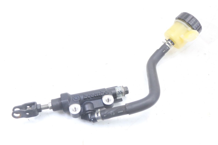 photo de POMPA FRENO POSTERIORE YAMAHA XJ6 ABS 600 (2008 - 2016)