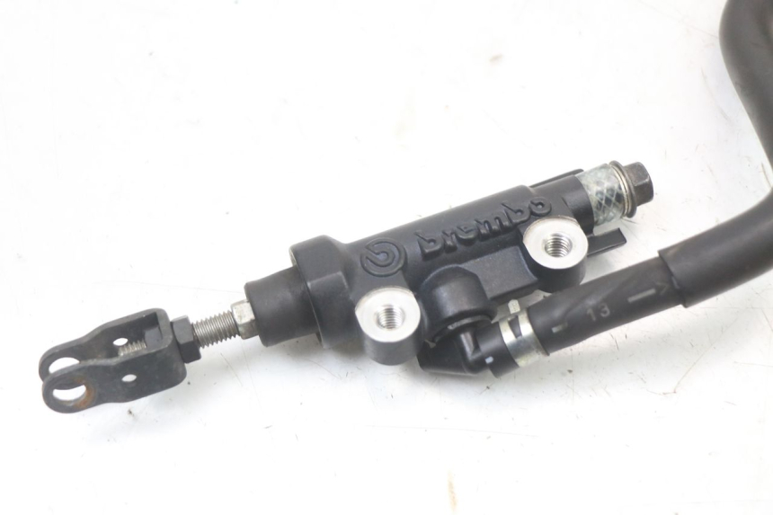 photo de POMPA FRENO POSTERIORE YAMAHA XJ6 ABS 600 (2008 - 2016)