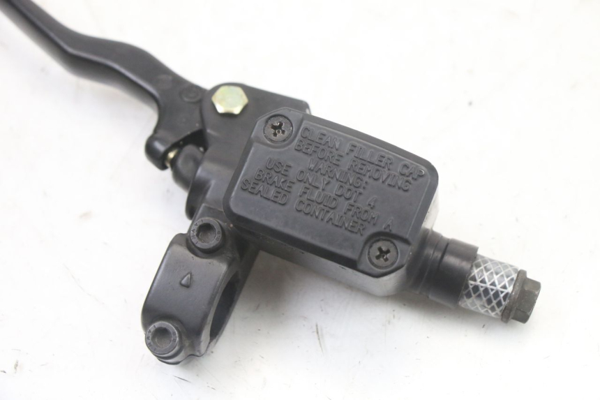 photo de POMPA FRENO POSTERIORE YAMAHA YP MAJESTY 125 (2007 - 2010)