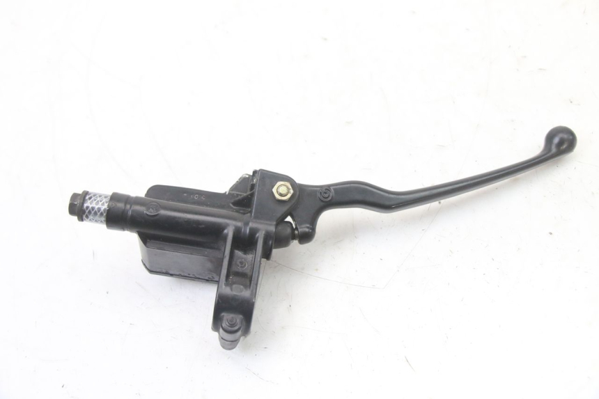 photo de POMPA FRENO POSTERIORE YAMAHA YP MAJESTY 125 (2007 - 2010)