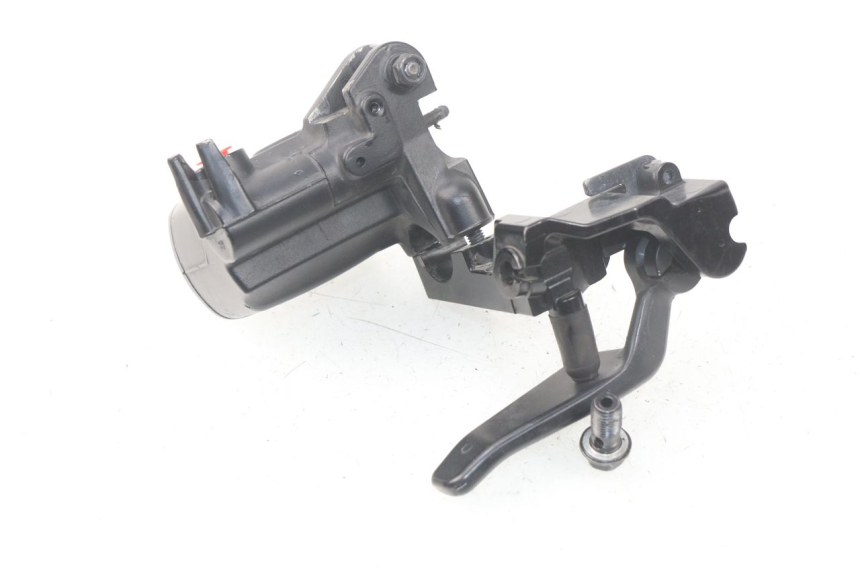 photo de POMPA FRENO POSTERIORE YAMAHA YP T-MAX TMAX 530 (2017 - 2020)