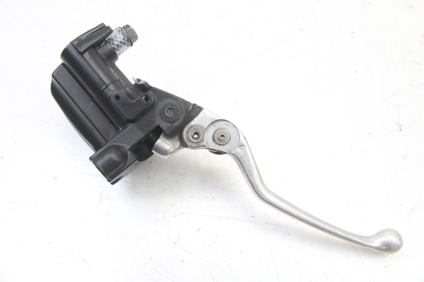 photo de POMPA FRENO POSTERIORE YAMAHA YP T-MAX TMAX 530 (2017 - 2020)