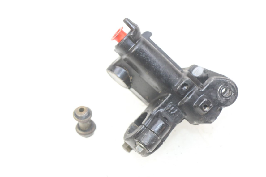 photo de MASTERCYLINDER FRENO POSTERIORE YAMASAKI YM T 125 (2015 - 2020)