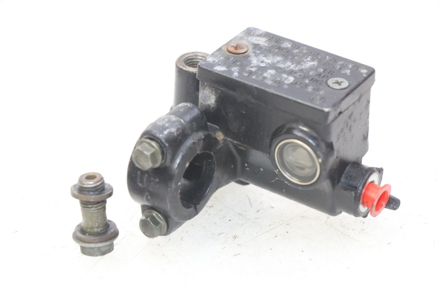 photo de MASTERCYLINDER FRENO POSTERIORE YAMASAKI YM T 125 (2015 - 2020)
