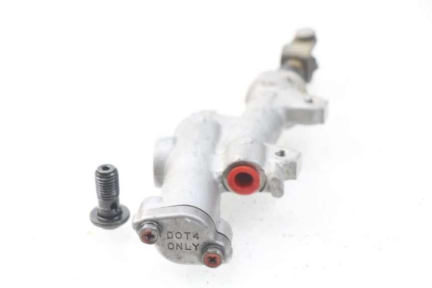 photo de POMPA FRENO POSTERIORE YAMAHA YZ-F YZF 250 (2014 - 2018)