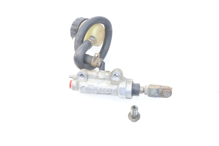 photo de MASTERCYLINDER FRENO POSTERIORE YAMAHA YZ 85 (2002 - 2018)