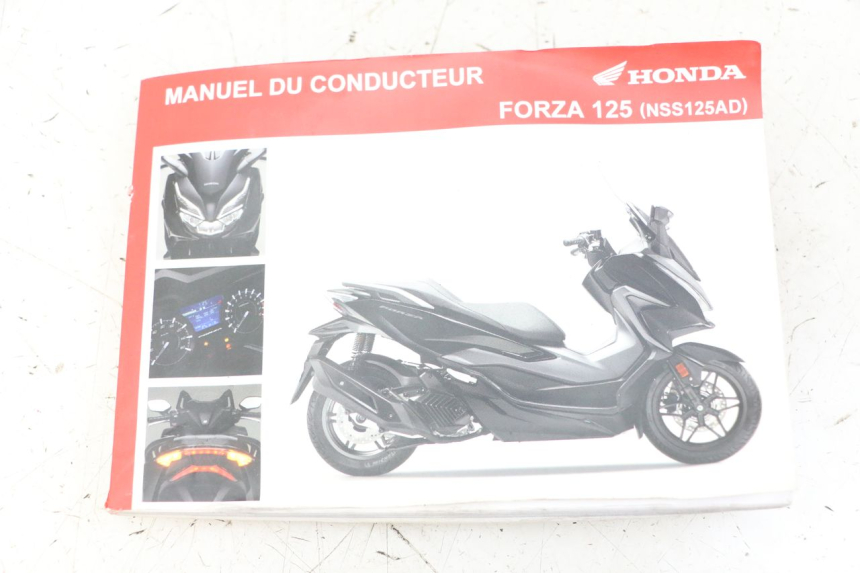 photo de MANUALE D'USO HONDA FORZA 125 (2021 - 2025)