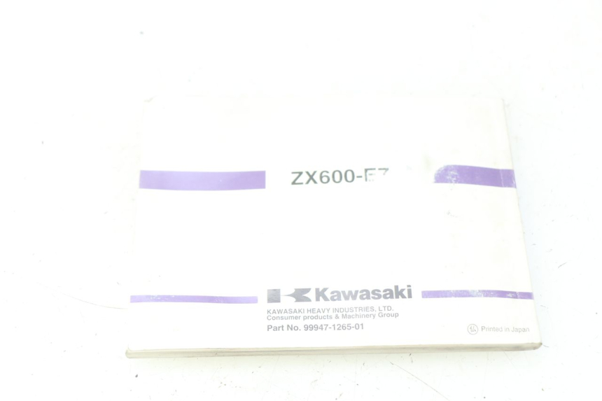 photo de MANUALE DELL'UTENTE KAWASAKI ZZR 600 (1995 - 2004)