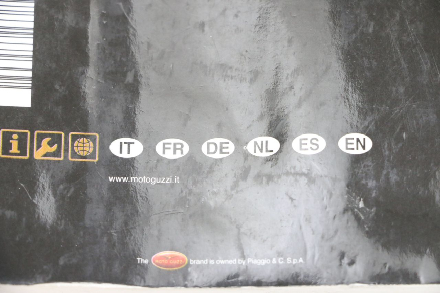 photo de MANUALE DELL'UTENTE MOTO GUZZI NORGE 8V GT 1200 (2011 - 2016)