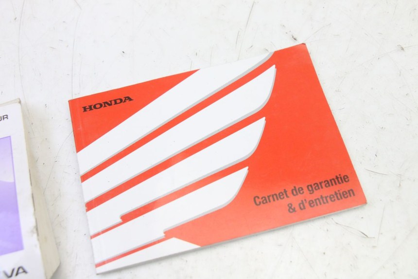 photo de MANUALE D'USO HONDA NTV DEAUVILLE ABS 700 (2007 - 2016)