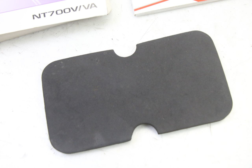 photo de MANUALE D'USO HONDA NTV DEAUVILLE ABS 700 (2007 - 2016)