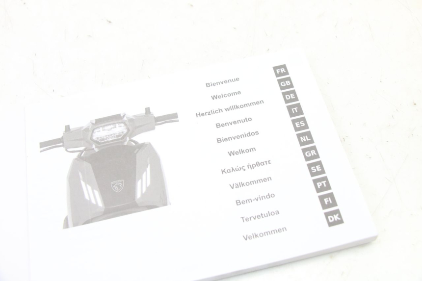 photo de MANUALE D'USO PEUGEOT TWEET 4T 50 (2023 - 2025)