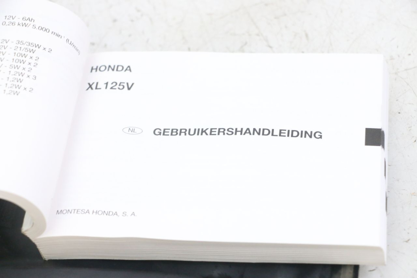 photo de MANUALE D'USO HONDA XLV VARADERO 125 (2000 - 2006)