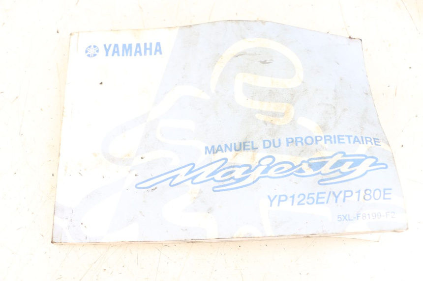 photo de MANUALE D'USO YAMAHA YP MAJESTY 125 (2002 - 2006)