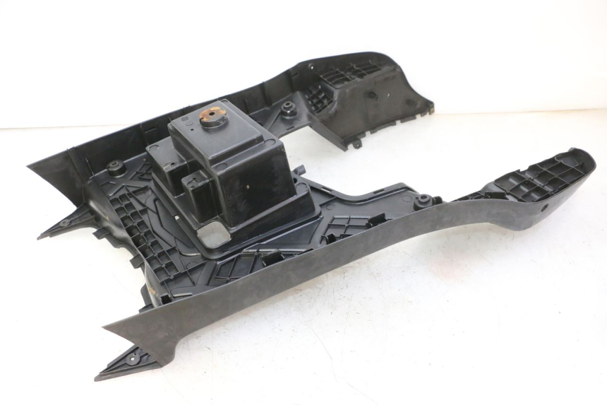 photo de PEDANA KYMCO AGILITY 4T 50 (2005 - 2018)