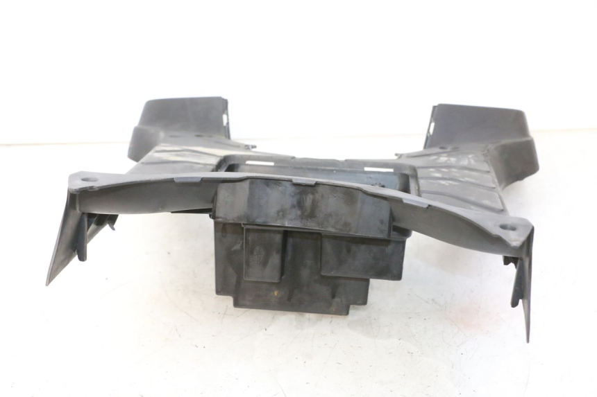 photo de CARENA PEDANA KYMCO AGILITY NAKED RENOUVO 2T 50 (2011 - 2018)