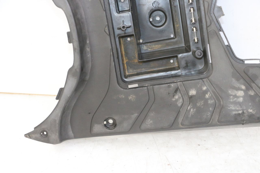 photo de CARENA PEDANA KYMCO AGILITY NAKED RENOUVO 2T 50 (2011 - 2018)