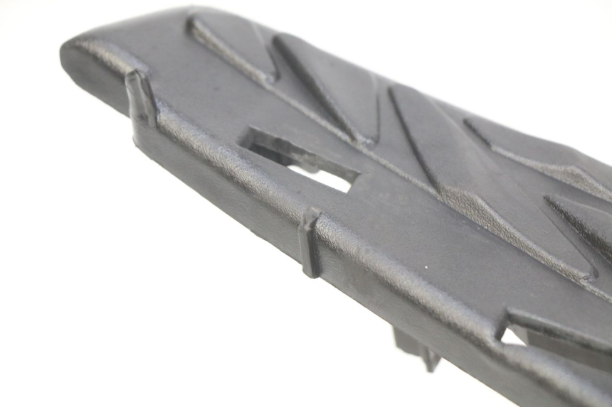 photo de CARENA PEDANA MBK BOOSTER NEXT GENERATION 50 (1995 - 1998)