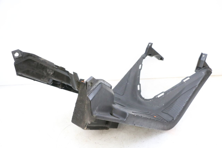 photo de MARCHE PIED MBK BOOSTER SPIRIT 50 (2004 - 2017) - Focus sulla struttura