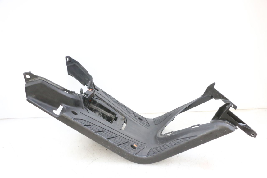 photo de MARCHE PIED MBK BOOSTER SPIRIT 50 (2004 - 2017) - Angolazione alternativa