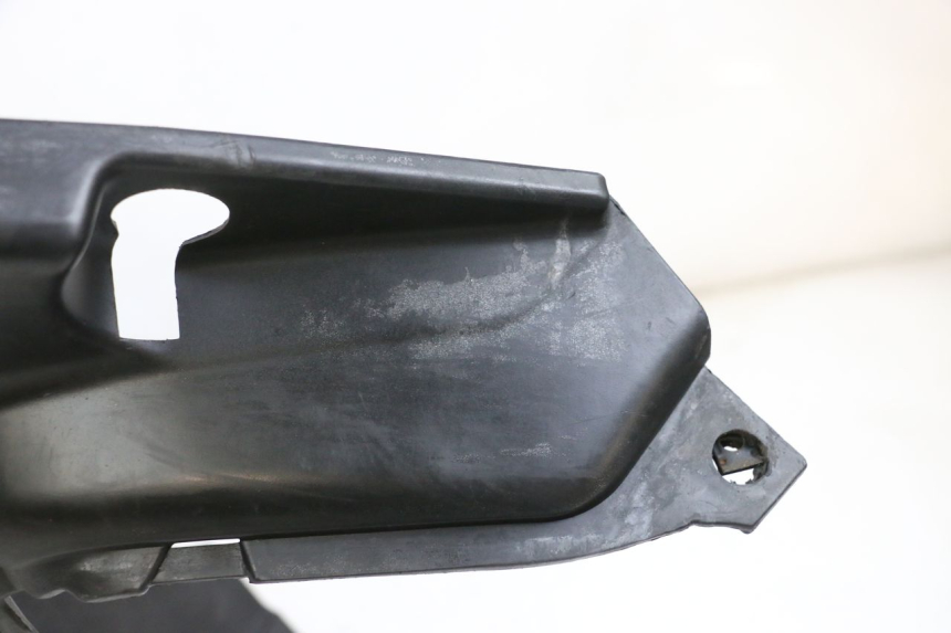 photo de CARENA PEDANA MBK BOOSTER SPIRIT NAKED 50 (2004 - 2017) - Dettaglio del componente