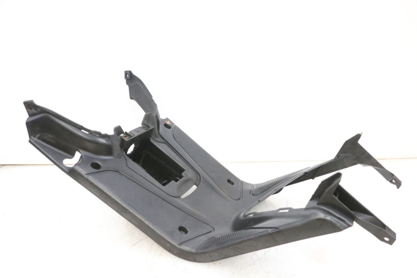 photo de CARENA PEDANA MBK BOOSTER SPIRIT NAKED 50 (2004 - 2017) - Primo piano ad alta risoluzione