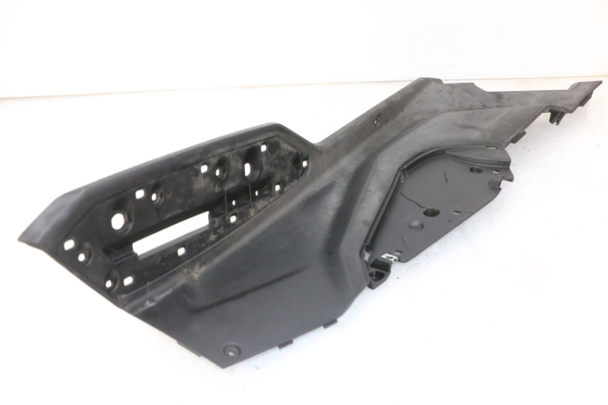 photo de CARENA PEDANA DESTRA QUADRO 4 4D 350 (2015 - 2018)