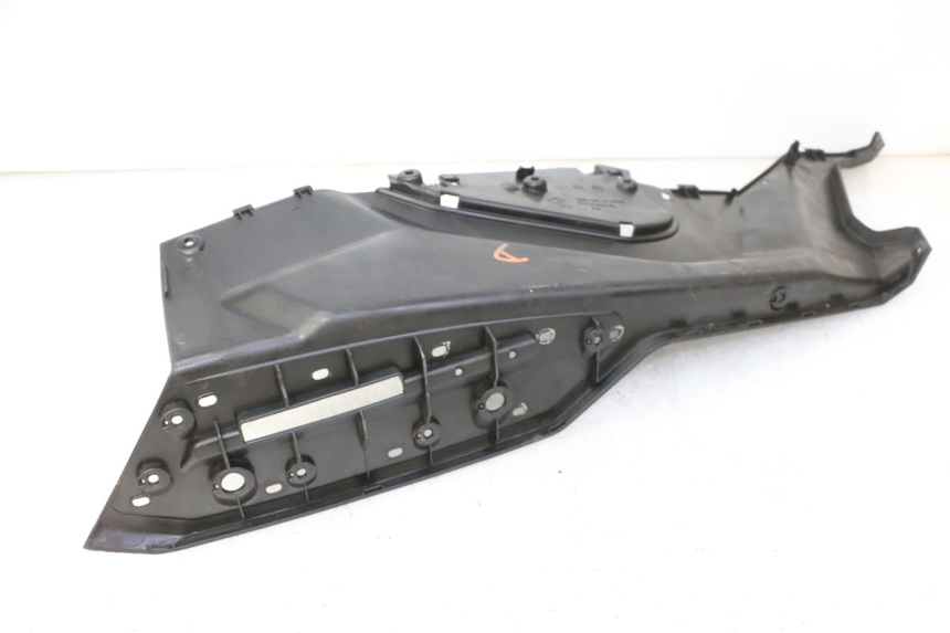 photo de CARENA PEDANA DESTRA QUADRO 4 4D 350 (2015 - 2018)