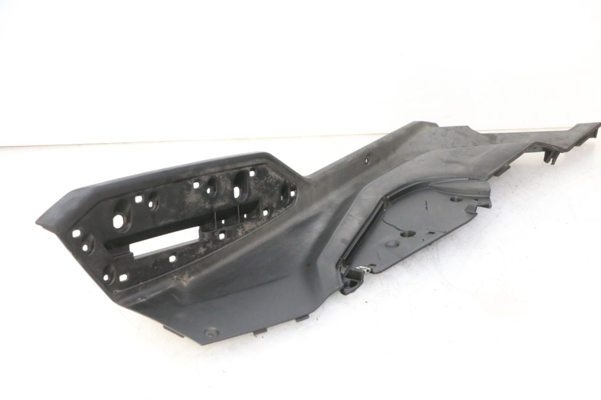 photo de CARENA PEDANA DESTRA QUADRO 4 4D 350 (2015 - 2018)