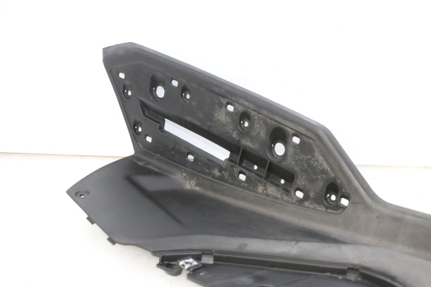 photo de CARENA PEDANA DESTRA QUADRO 4 4D 350 (2015 - 2018)