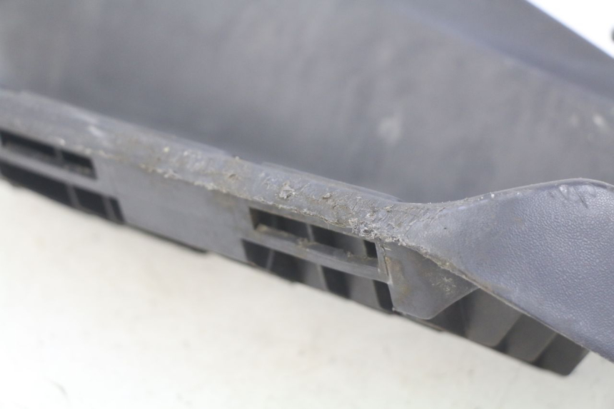 photo de MARCHE PIED DESTRO SUZUKI BURGMAN 125 (2007 - 2014)