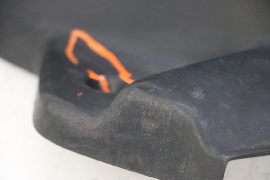 photo de MARCHE PIED DESTRO PEUGEOT ELYSTAR 50 (2002 - 2014)